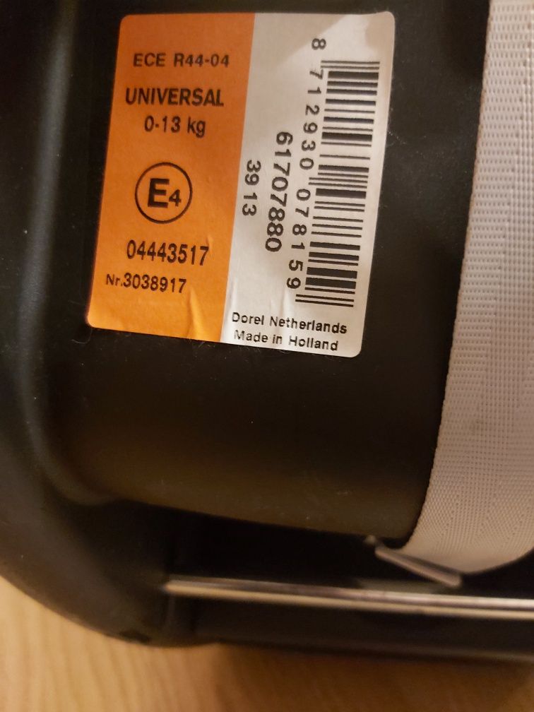 Fotelik  nosidełko Maxi Cosi od 0 do 13 kg