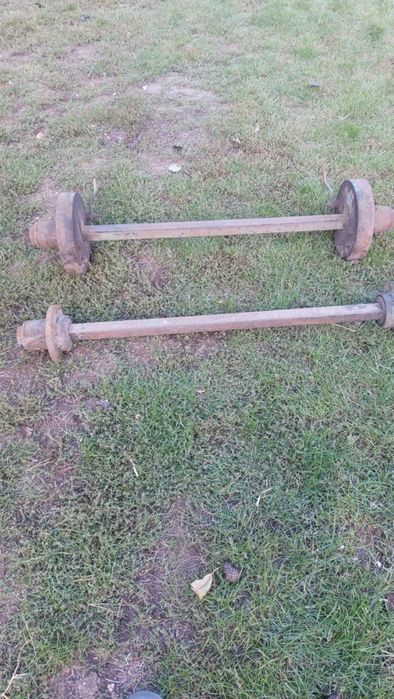 Osie do wozu  konnego