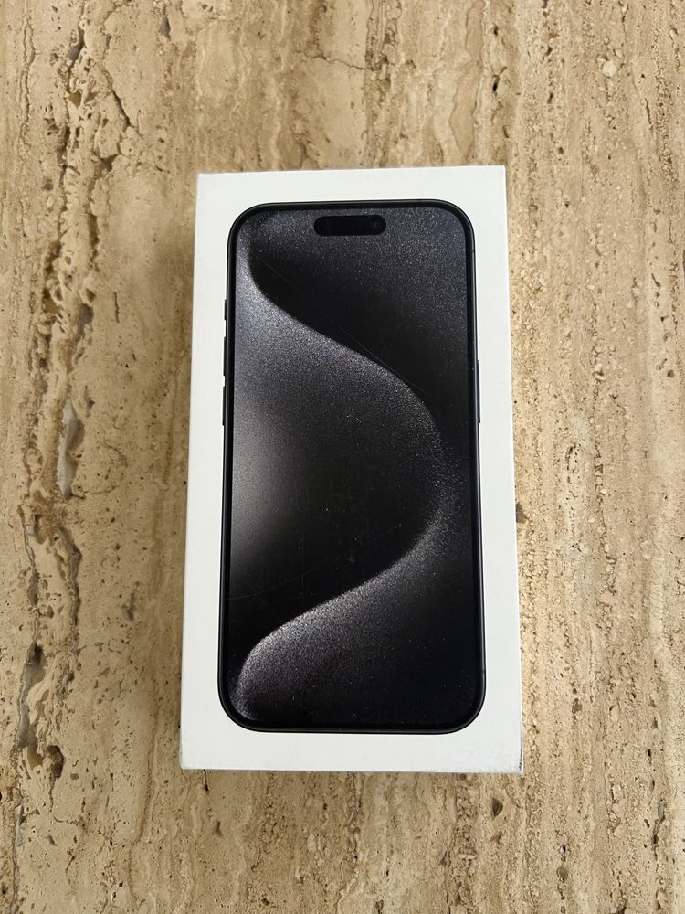 Iphone 15 pro black titanium