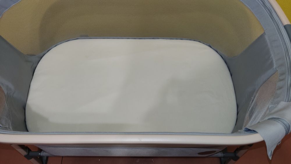 Ліжечко дитяче прямокутне приставне Maxi-Cosi Iora Air Beyond Grey