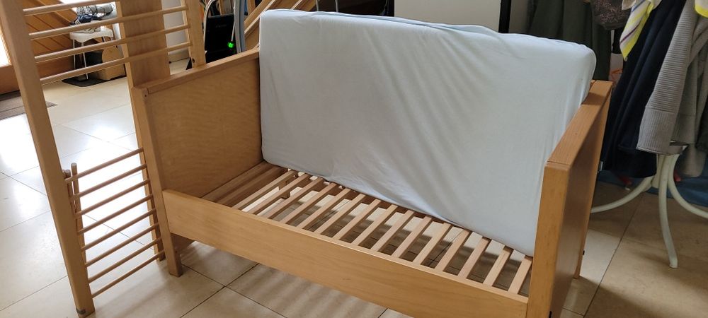 Łóżeczko dzieciece duże Hulsta