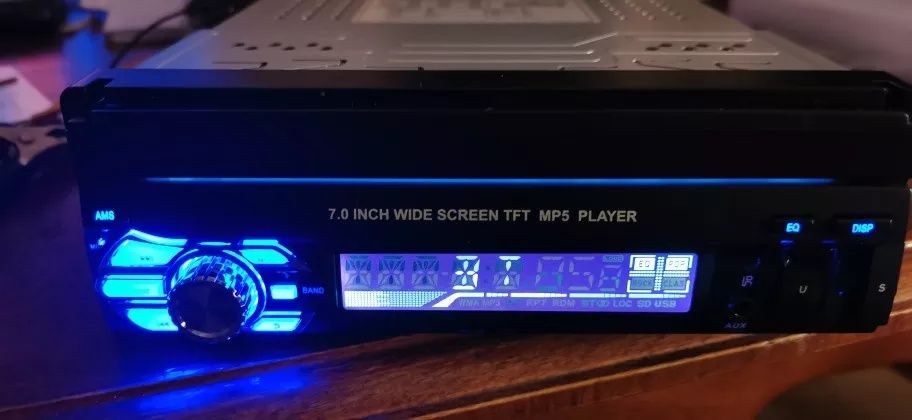 Auto Rádio 1 Din com Ecrã Rebatível (GPS-Mirror Link, Bluetooth, ect)