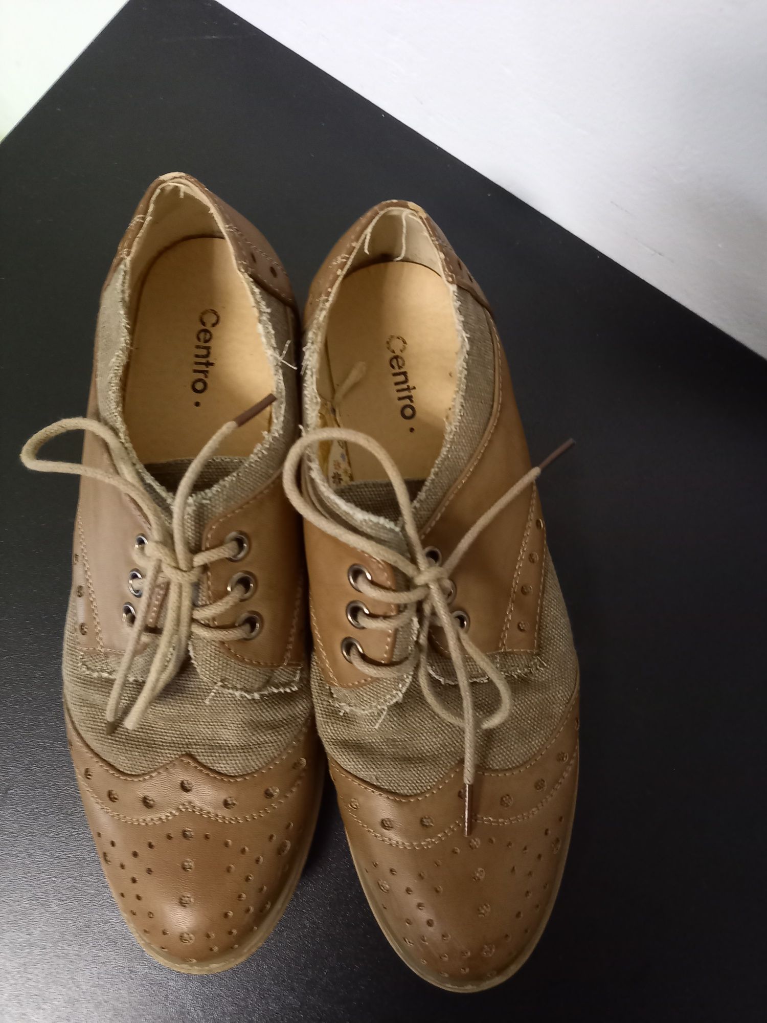 Półbuty oxford khaki Centro rozmiar 39