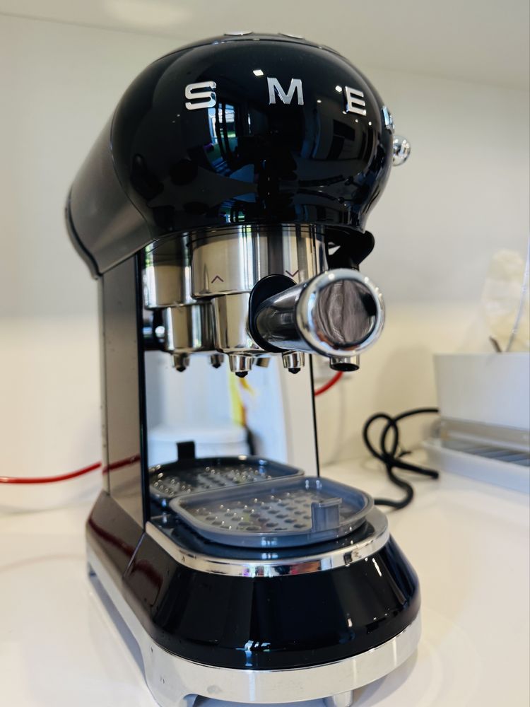 Máquina de Café Smeg