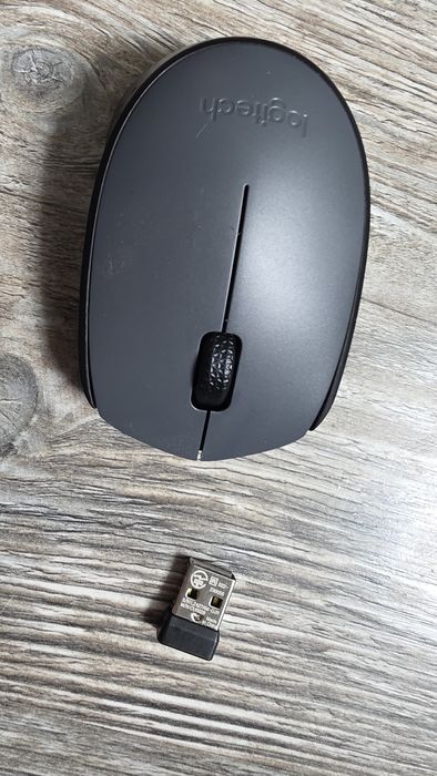 klawiatura i myszka bezprzewodowa Logitech