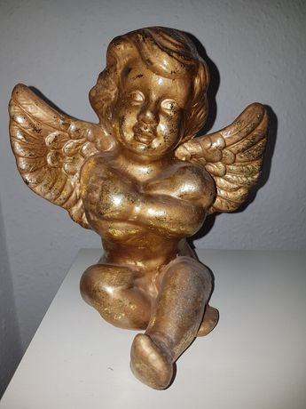 Figurka aniołek złoty