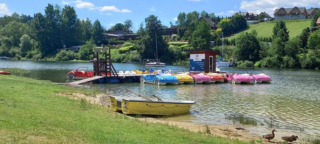 Bieszczady domki i apartamenty Zawóz Solina blisko jeziora