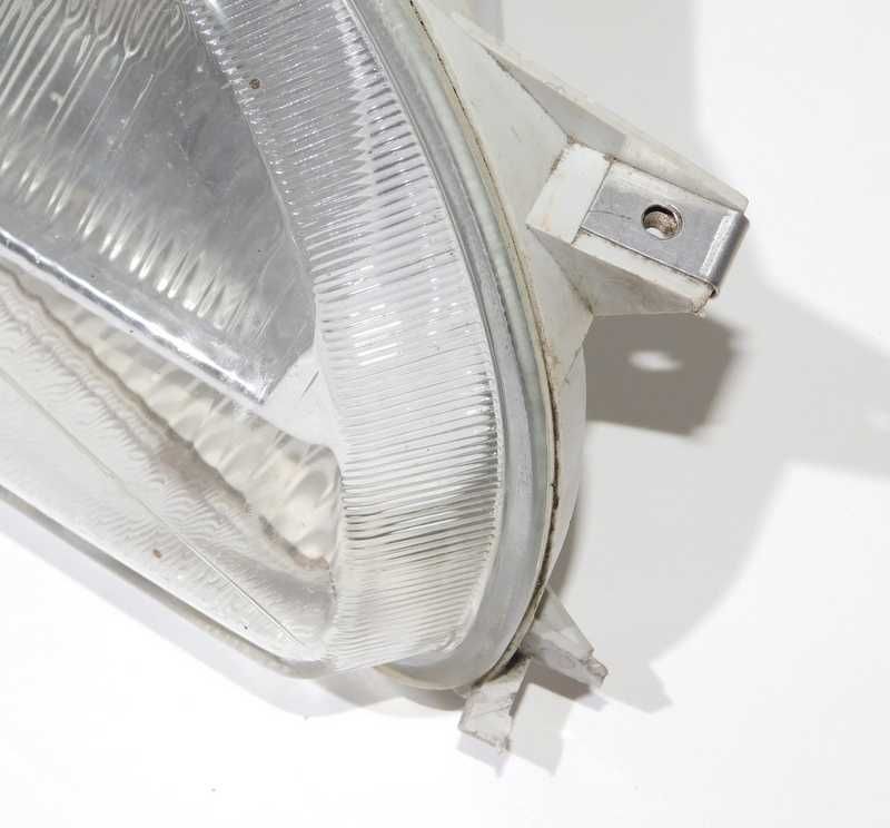 Reflektor przedni lampa przód Ligier Nova Ambra PRAWY