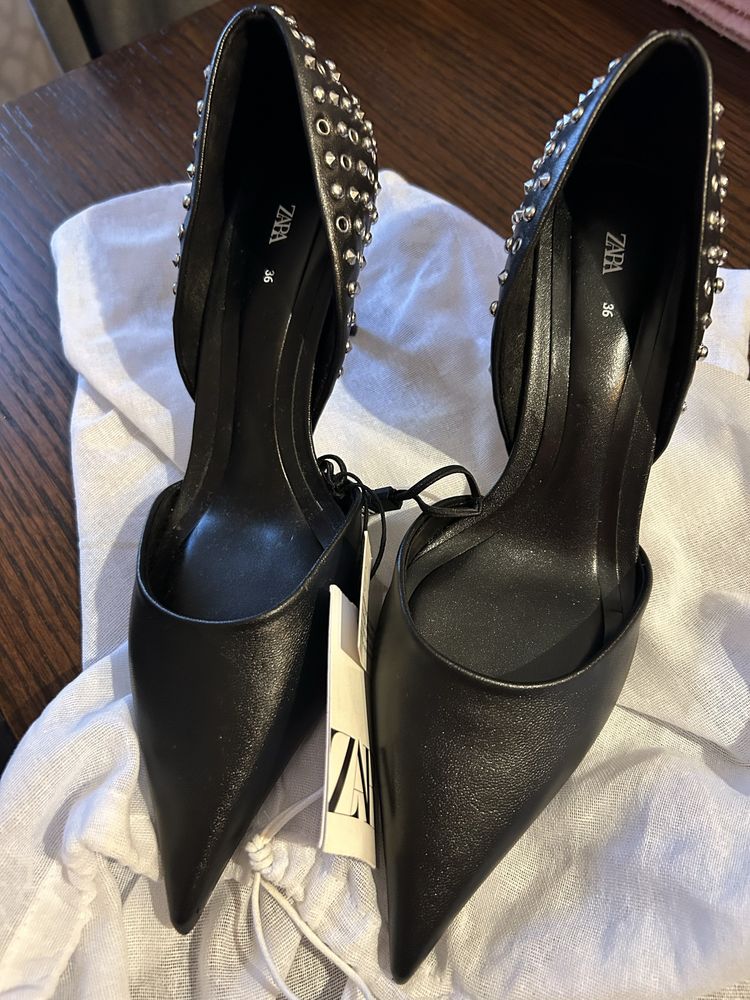 Sapatos da Zara preto