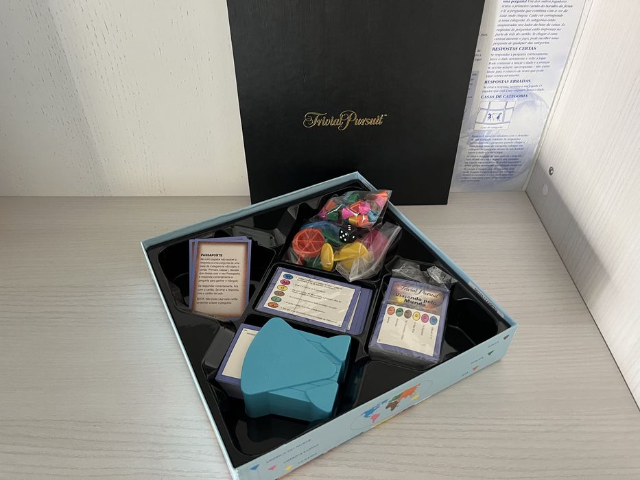 Trivial Pursuit "Viajando Pelo Mundo"