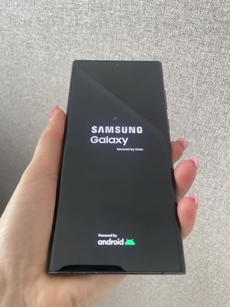 Samsung Galaxy S 22 Ultra 256гб