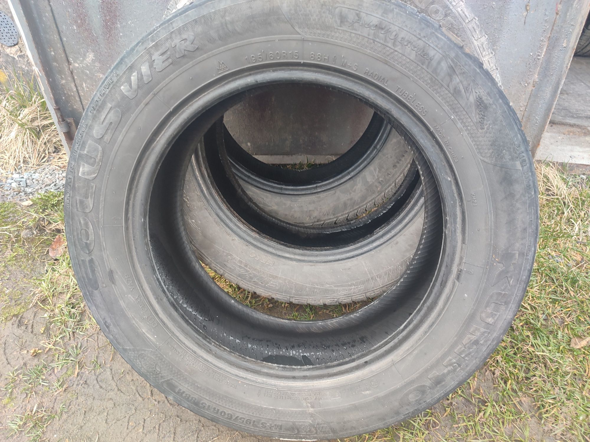 Продам гуму kumho, continental 195/60/15