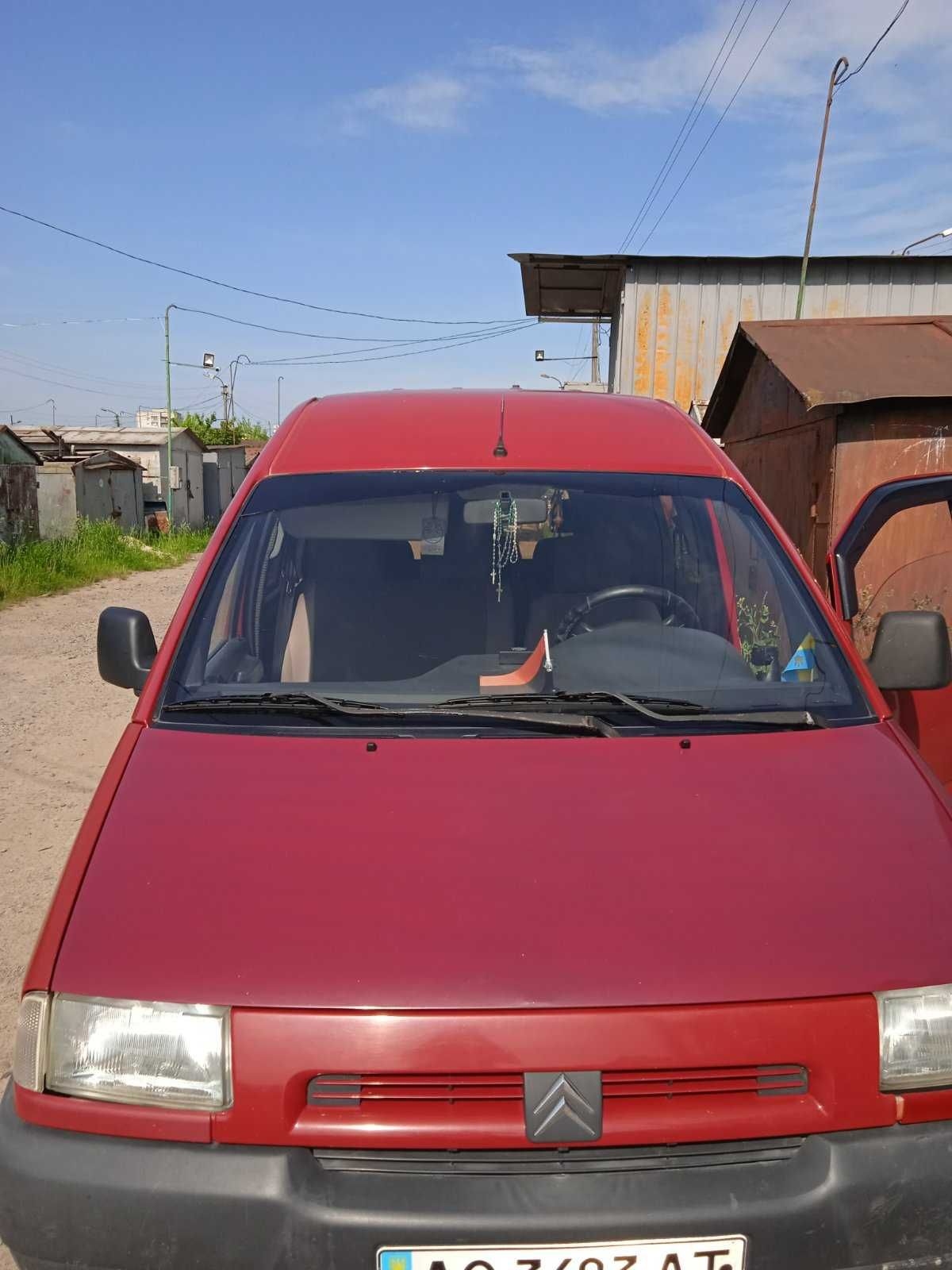 АВТО Citroen Jumpy