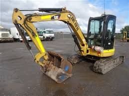 Аренда мини экскаватор CAT305. Услуги миниэкскаватор погрузчик бобкат