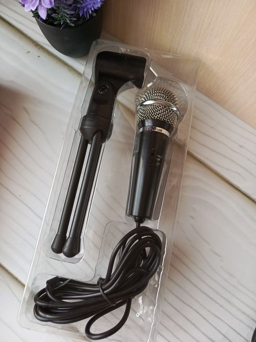 Продам мікрофон новий