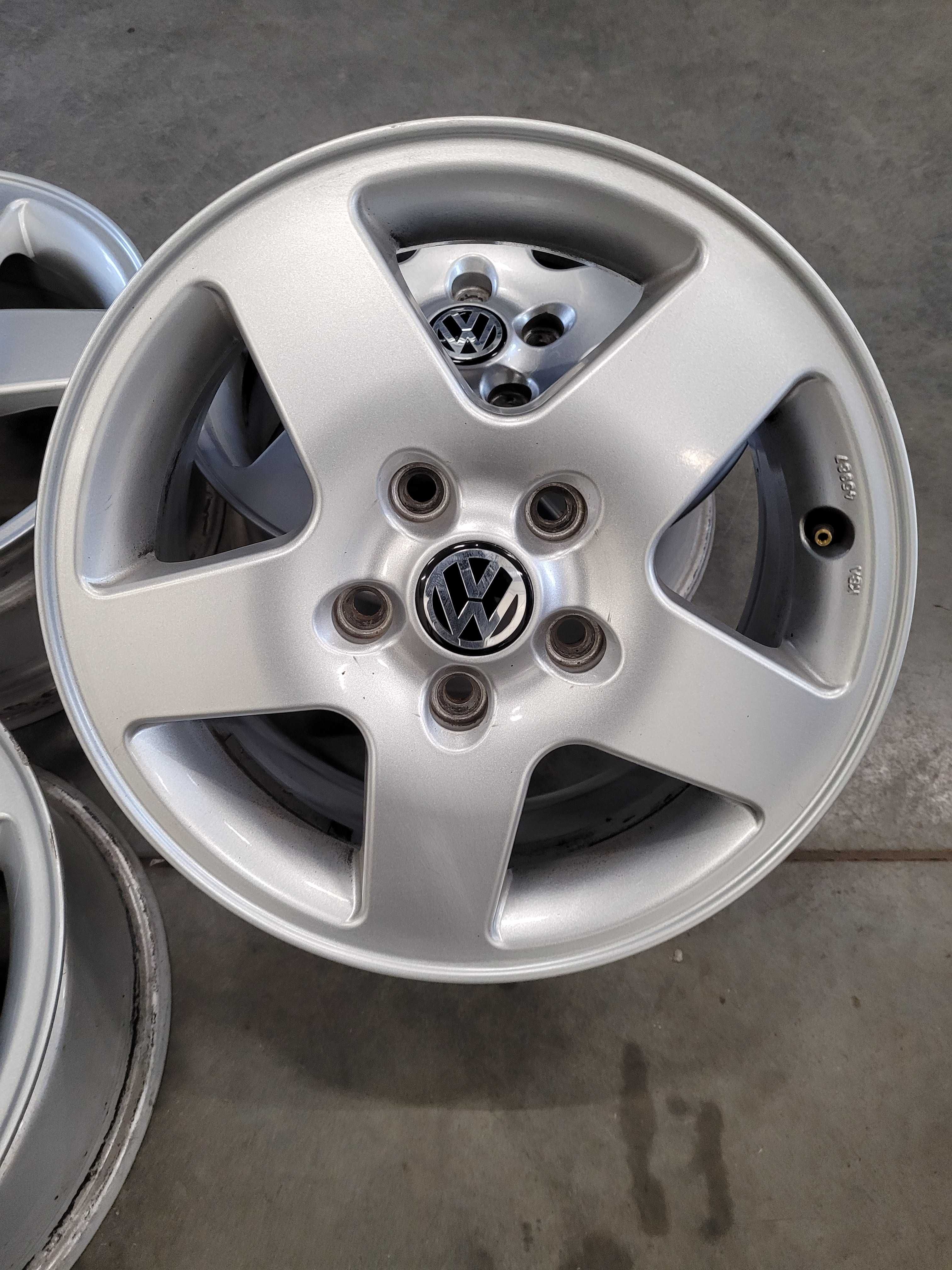 felgi aluminiowe r 15 volkswagen  5 x 112