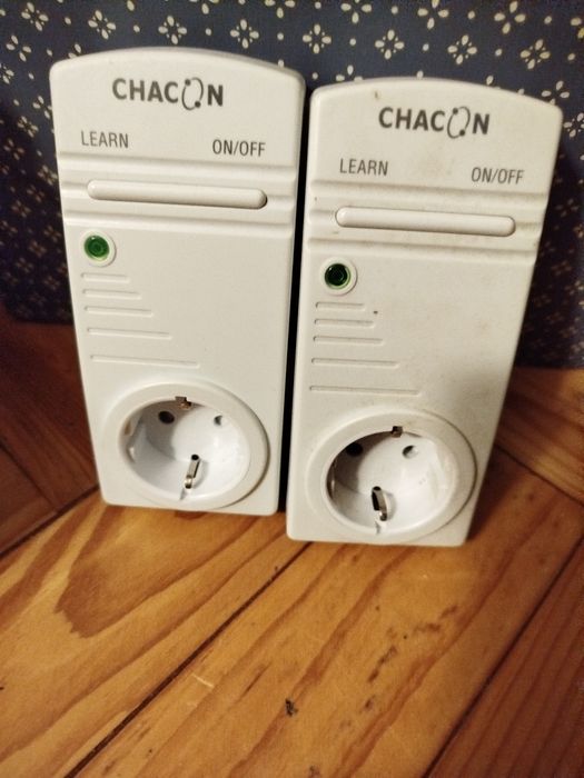 Tomadas para sistema Teach In RC402