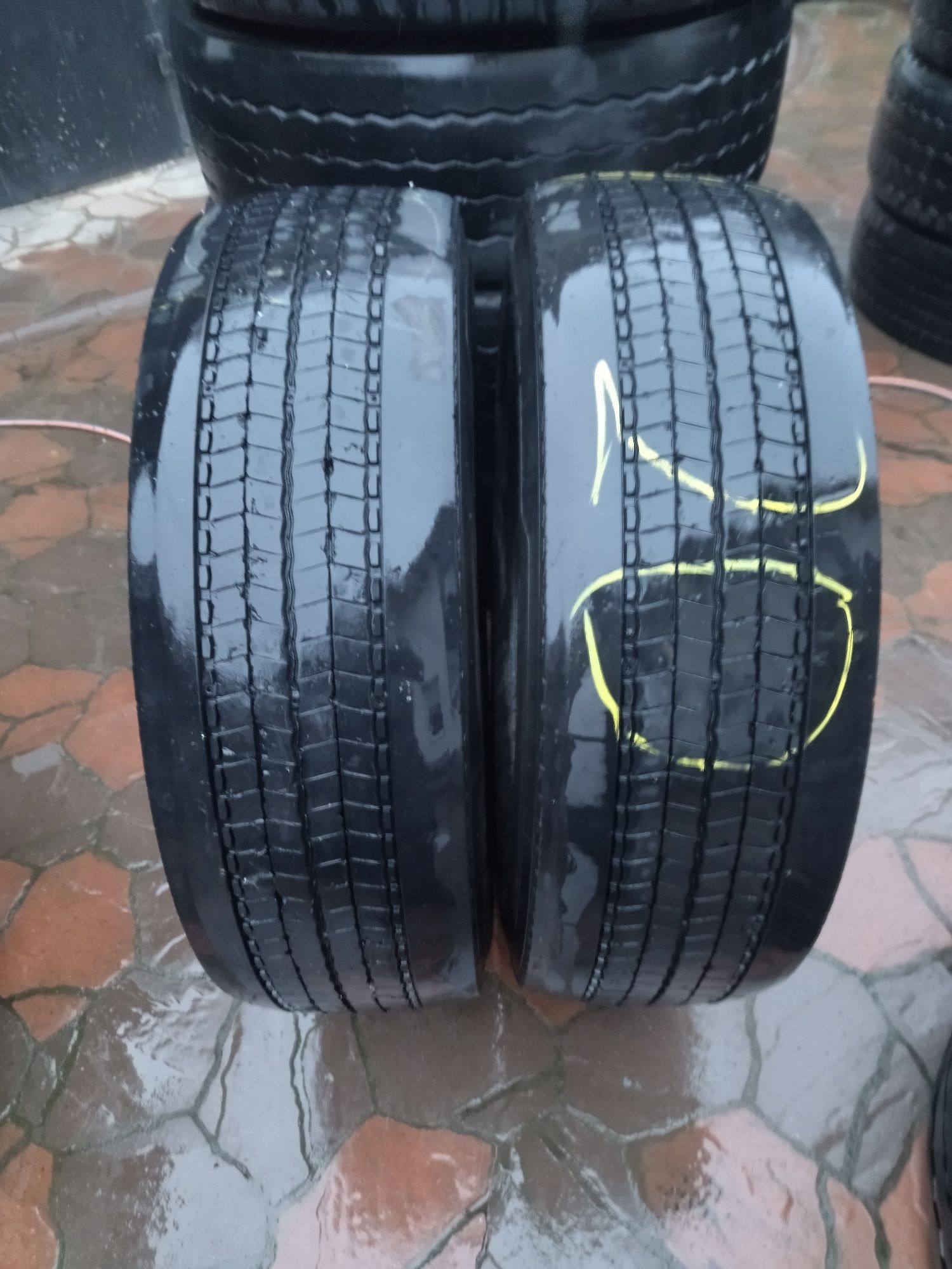 Шини 315/70 R22.5 Michelin X Multi