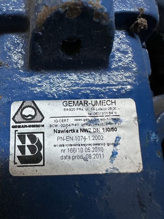 Żeliwo nawiertka właz kołnierz kolano trójnik Gemar