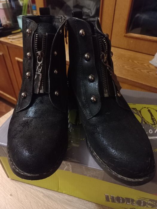 Сапожки 37 розмір