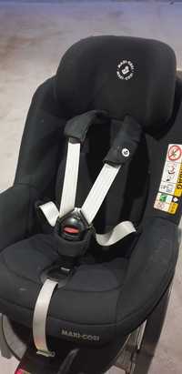 Fotelik Maxi Cosi Pearl + baza FamiliFix3