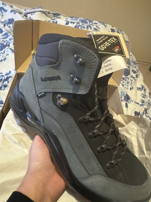 Buty LOWA Renegade GTX Mid rozm.44