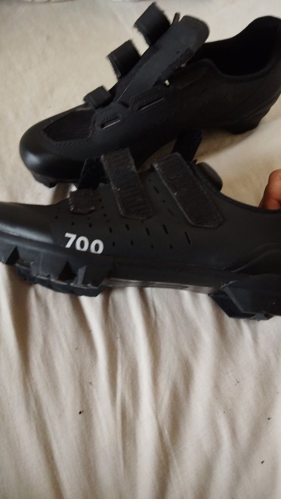 Sapatos de encaixe