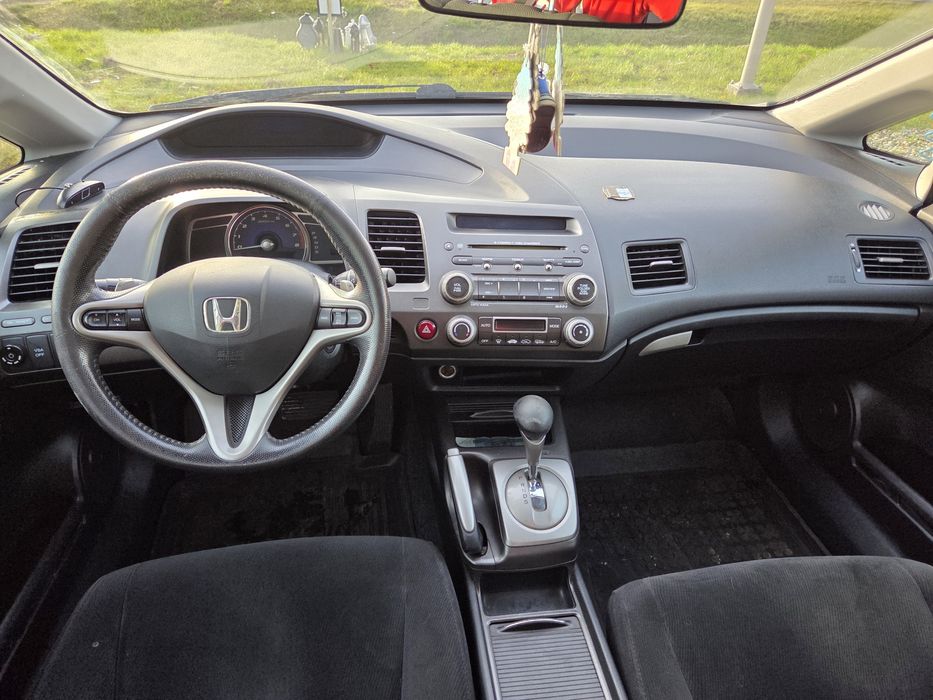 Sprzedam Honda civic VIII sedan