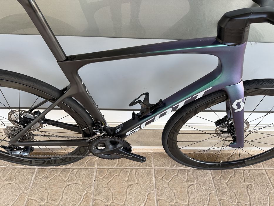 Bicicleta Scott Foil - rodas em carbono - Disco