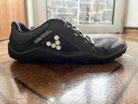 Vivobarefoot 39L - Primus Trail (Semi-novos)