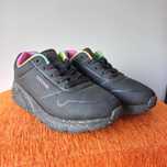 Sapatilha skechers 36