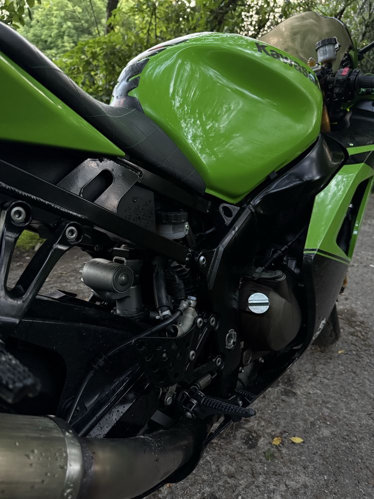 Kawasaki ZX-6R 636