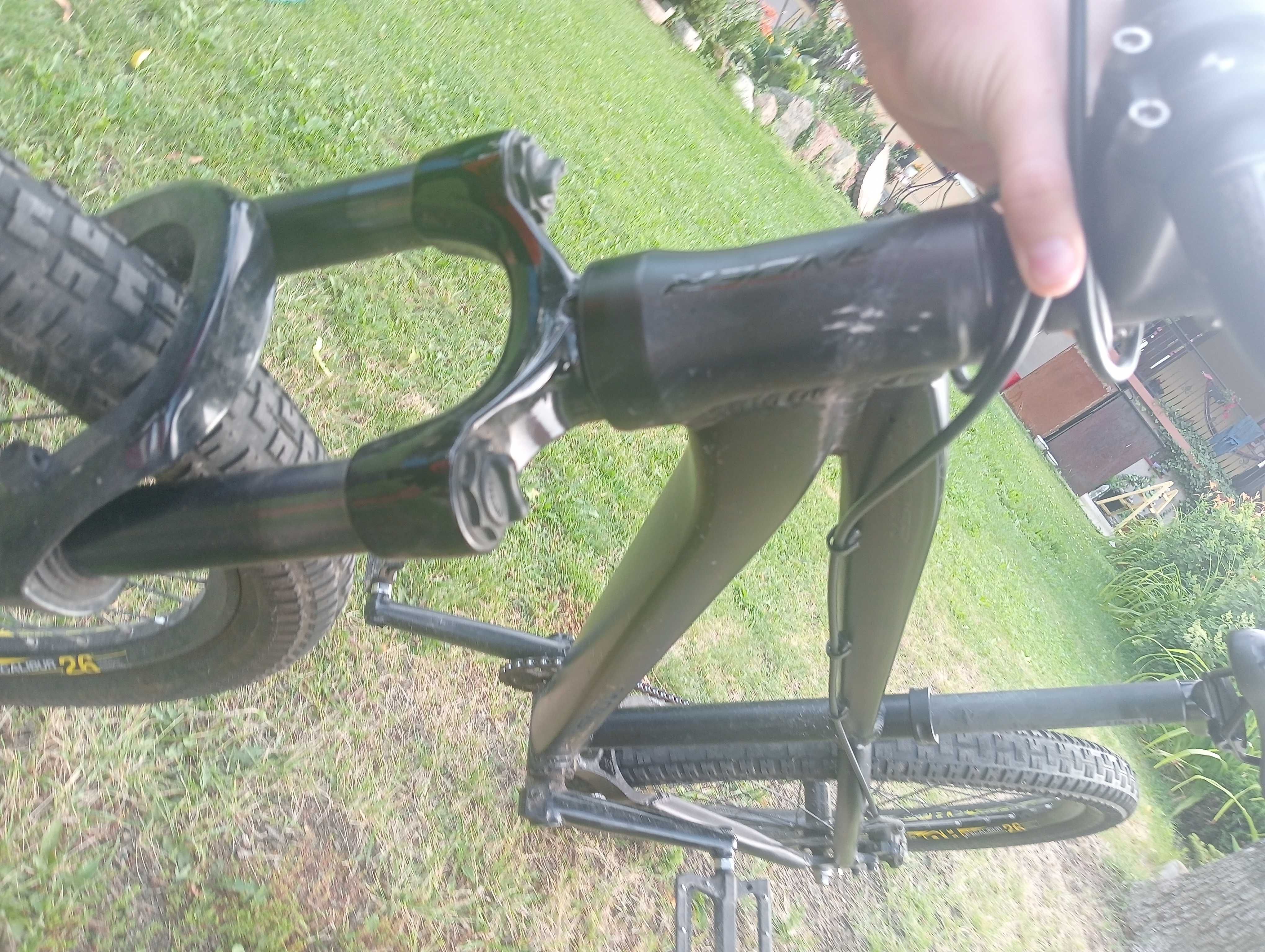 Rower dirt tander monster 26