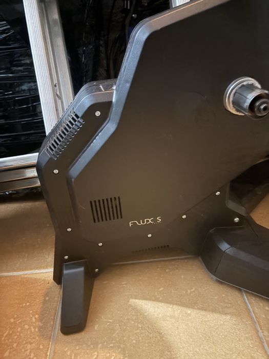 Trenażer rowerowy Tacx flux s
