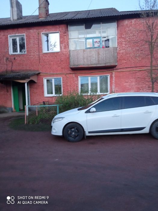 Продам невелику квартиру