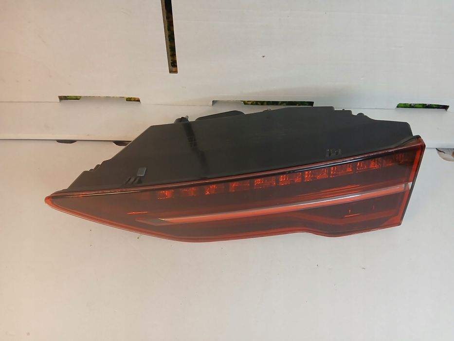 CAŁA ŁADNA Lampa tył tylna lewa JAGUAR I-PACE J9D3-13A420 CB