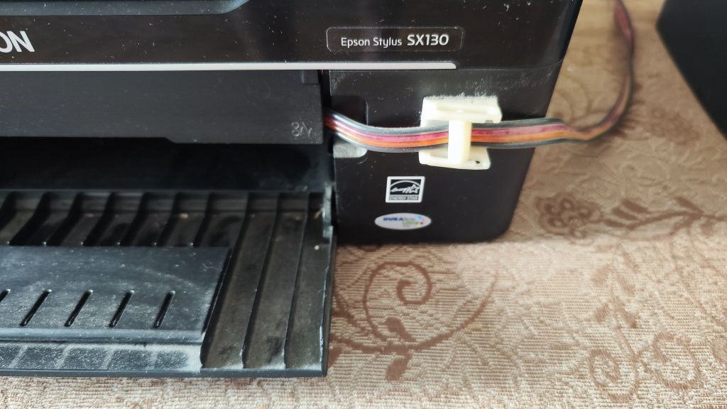 Принтер струменевий Epson Stylus sx130 та HP psc 2410