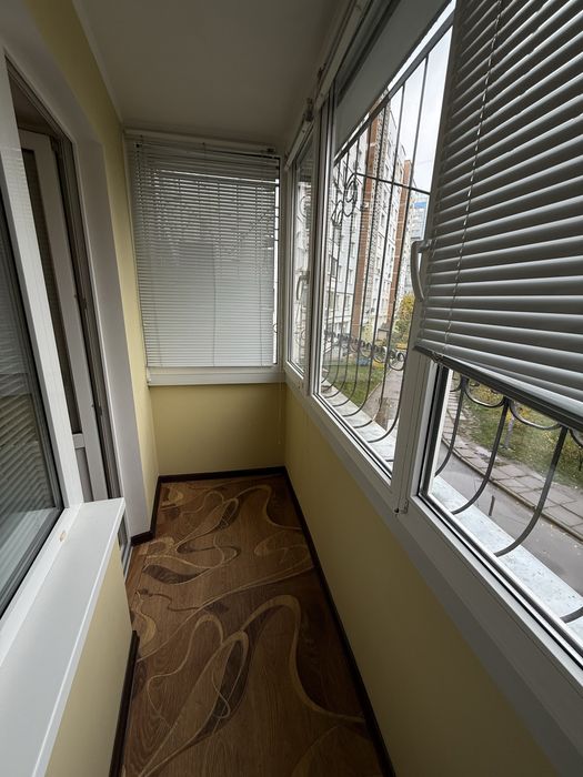 Продаж гарненької  квартири на Митниці