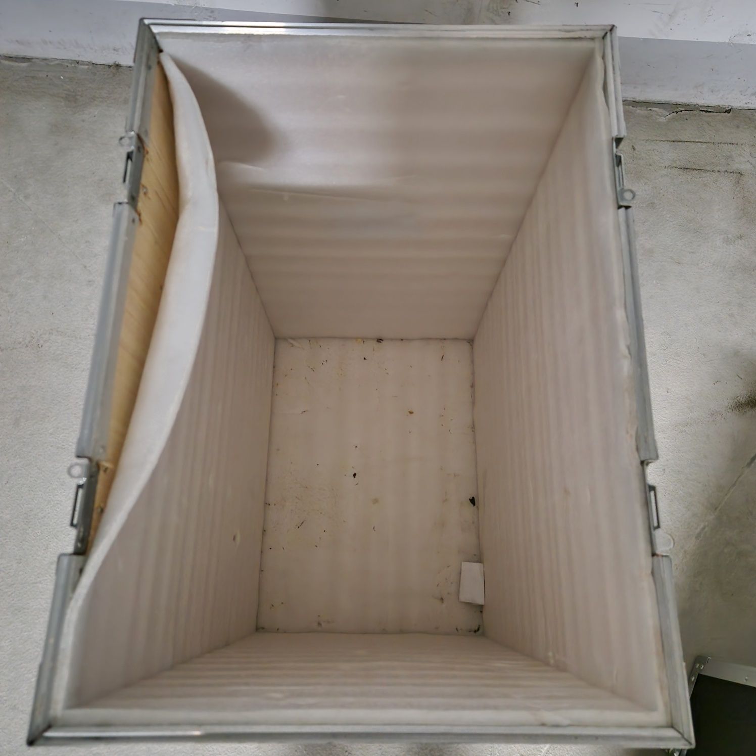 Case Skrzynia Tranportowa