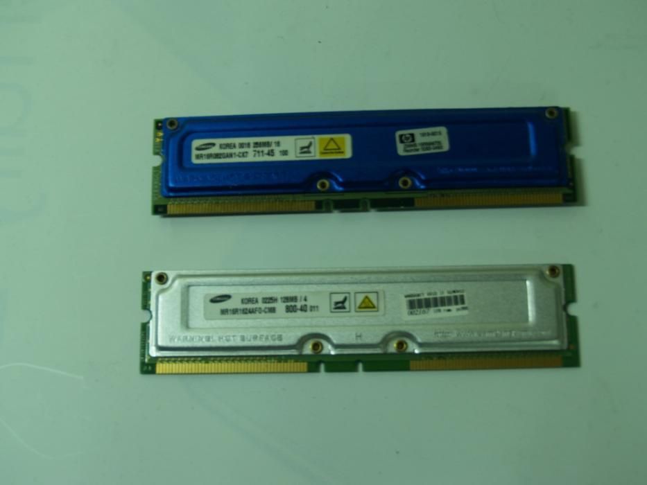 Memórias Rimm 128 e 256MB PC 800