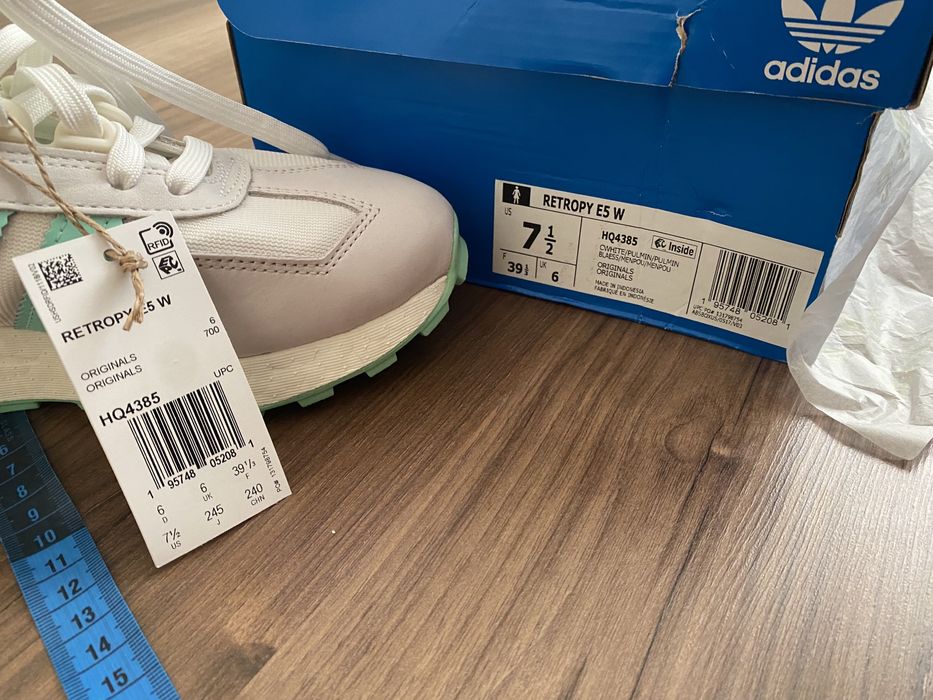 Кросівки жіночі adidas Originals Retropy E5 розмір 37,5. Оригінал