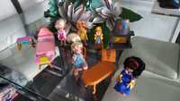 Conjunto RARO de 4 mini princesas Disney com mobílias