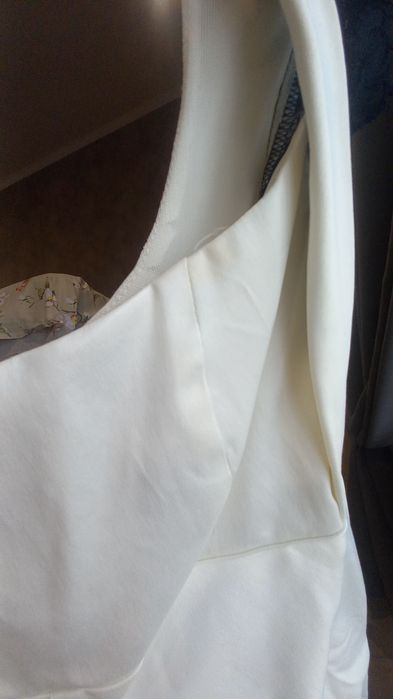 Платье нарядное размер S