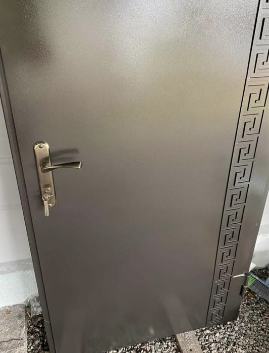 Виготовлення вхідних дверей любого розміру за 3 дні