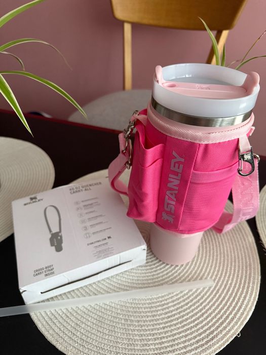 Etui na butelka stanley