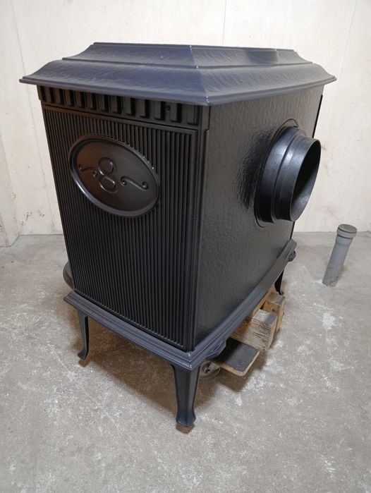 Jotul 8 kominek żeliwny piec koza