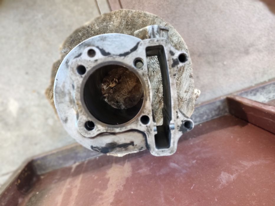 157qmj  циліндр.