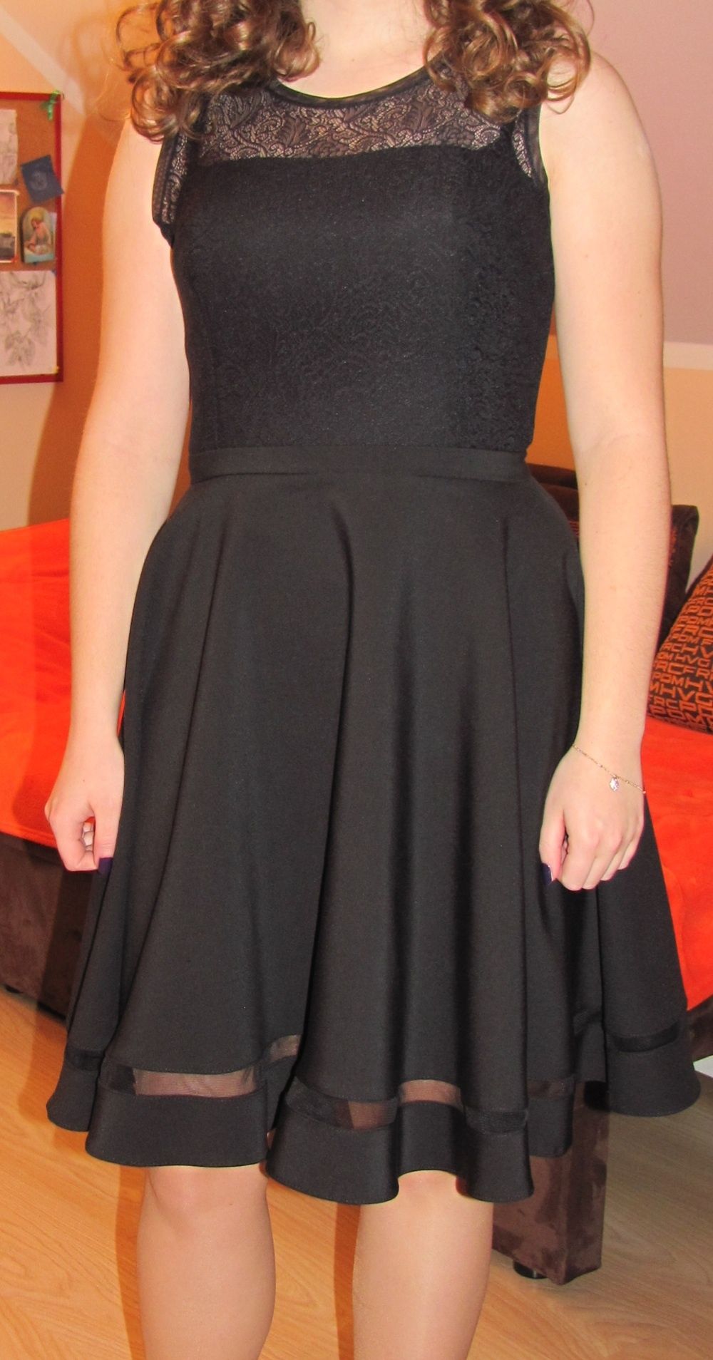 Czarna elegancka sukienka
