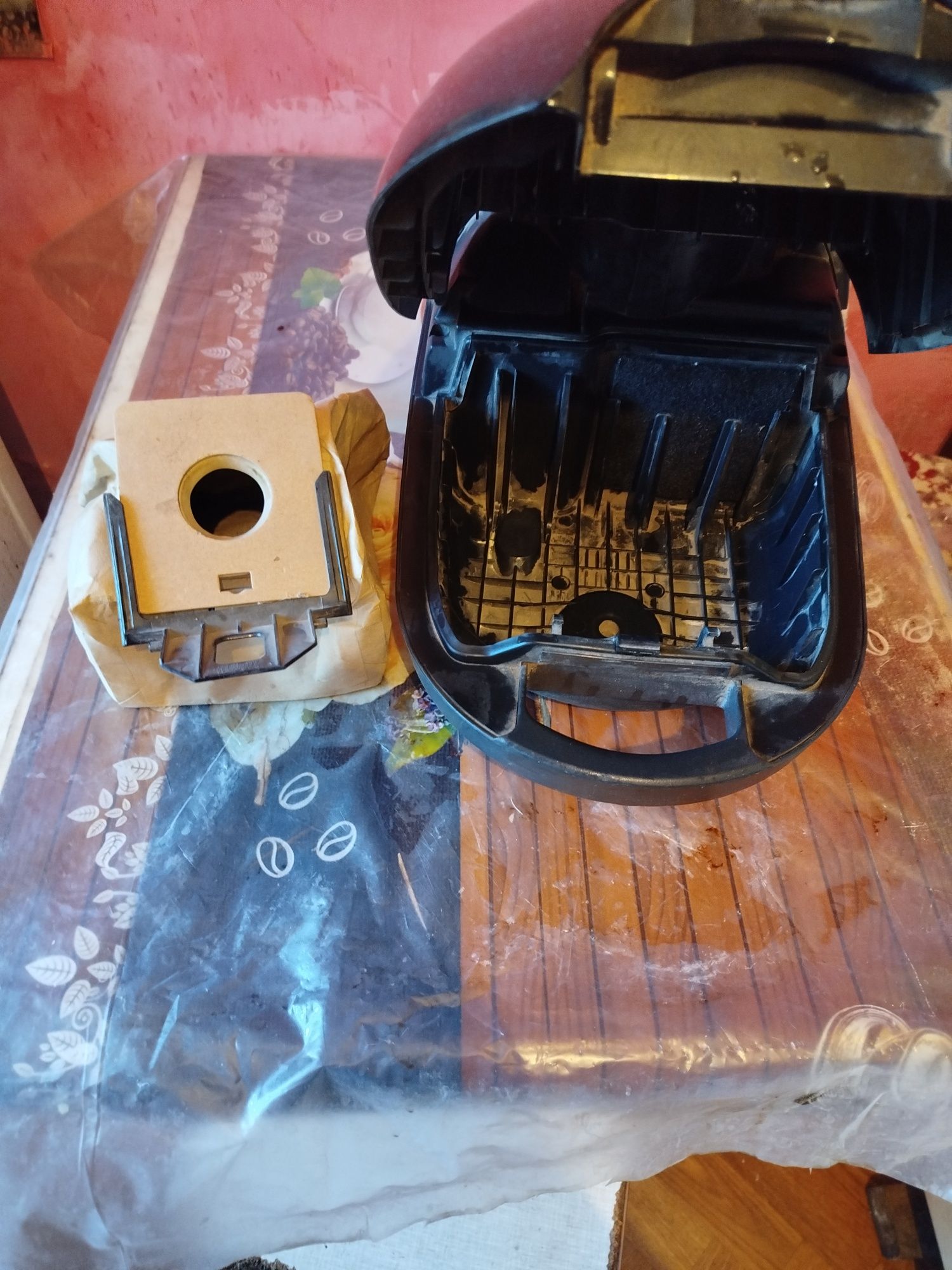 Пылесос Samsung  1400 w., полностью исправен.