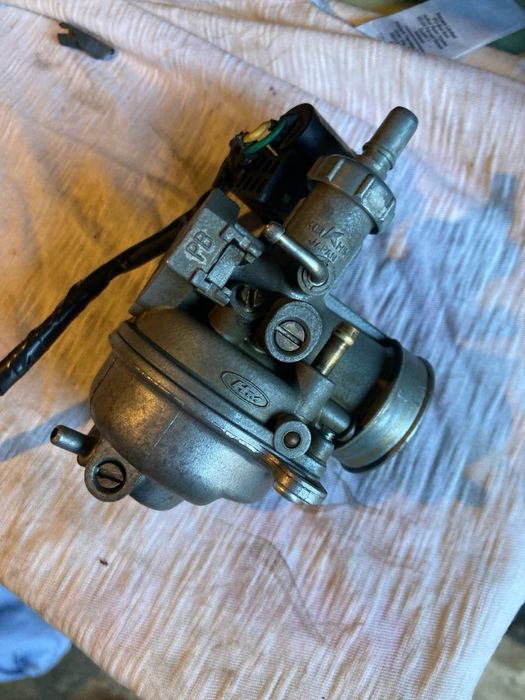 Продам ориінальний карбюратор Honda Dio 18-27